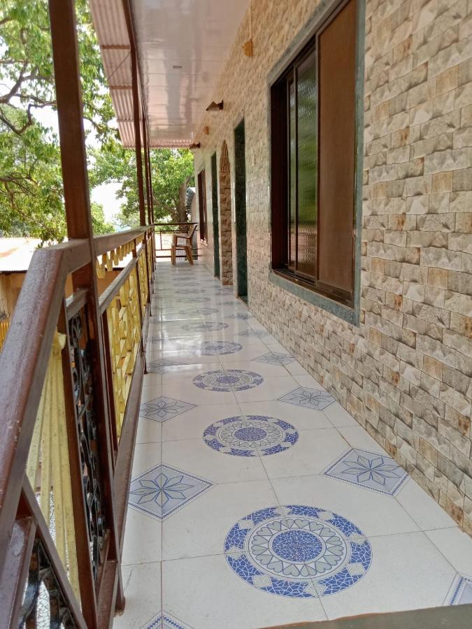 Hotel New Alpha House Matheran Extérieur photo